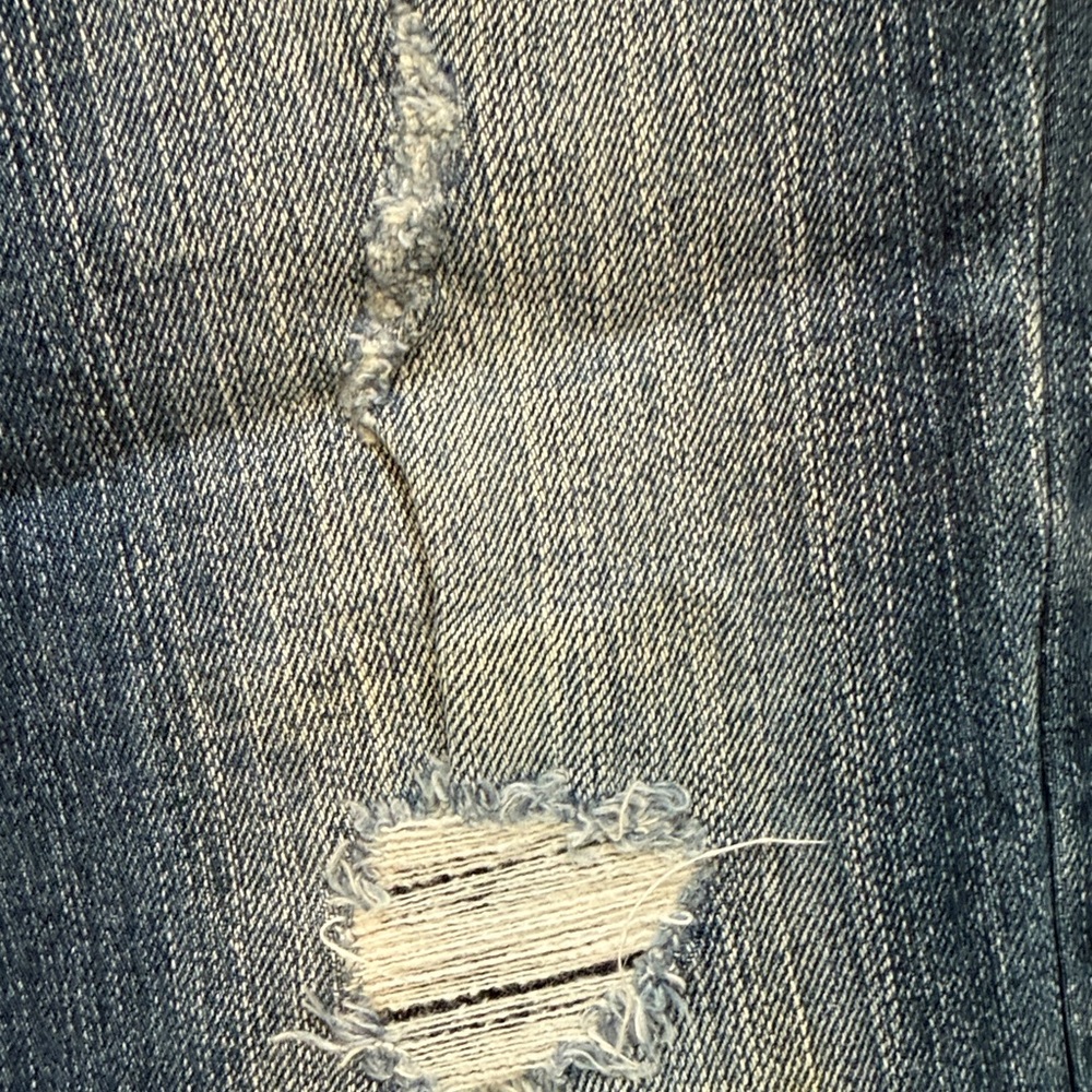 Silver Jeans Women's Distressed Blue Jeans - Picture 3 of 8
